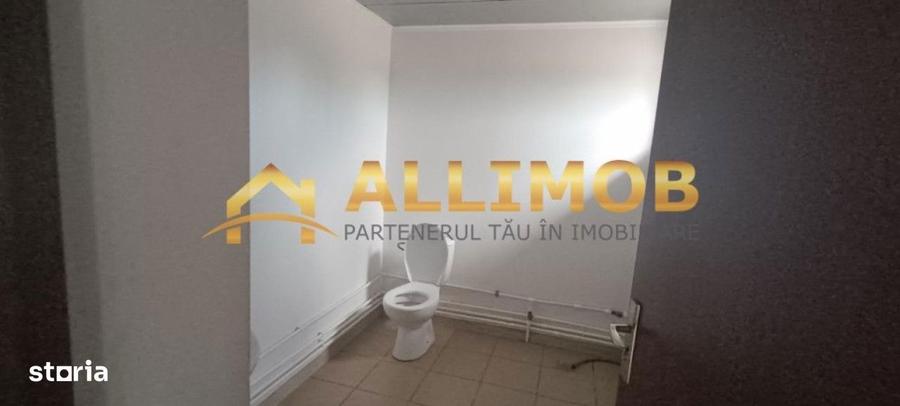 Spațiu comercial, de 140 mp, în Mihai Bravu