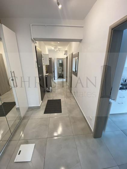 Apartament cu 3 camere decomandat, mobilat în Grozăvești