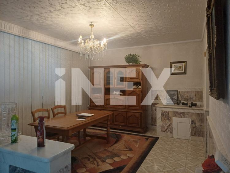 Casă cu 5 camere cu Teren 200 Mp în Ultracentral