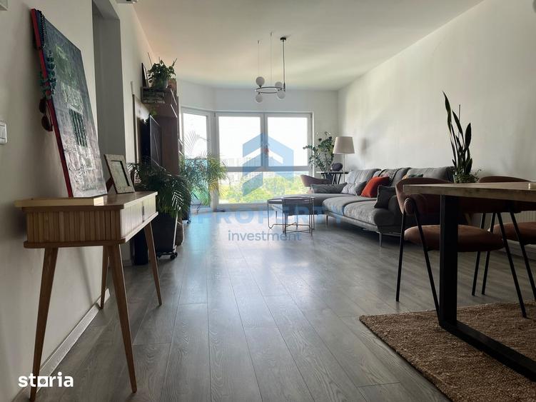 Apartament cu 2 camere semidecomandat, mobilat în Tei