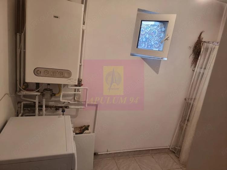Casă cu 5 camere cu Teren 2875 Mp în Sadina