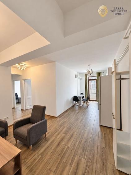 Apartament cu 3 camere semidecomandat, mobilat în Alfa