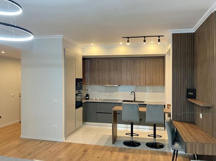 Apartament cu 2 camere semidecomandat, mobilat în Blumăna