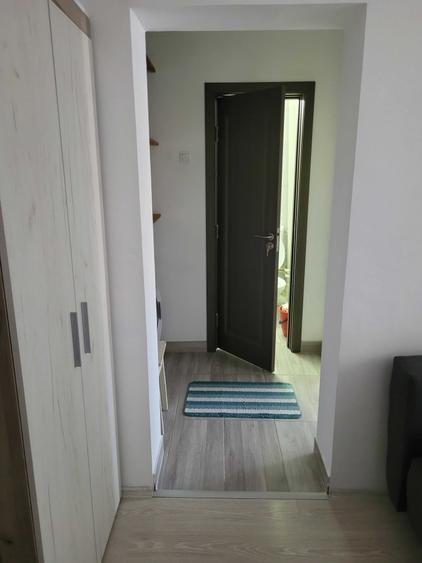 Inchiriez apartament 2 camere - 7