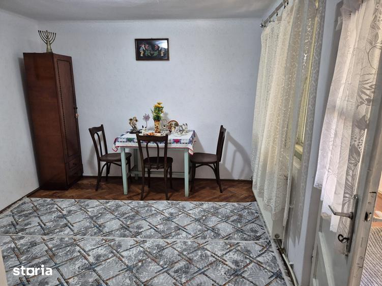 Casă cu 2 camere cu Teren 616 Mp în Drăgășani