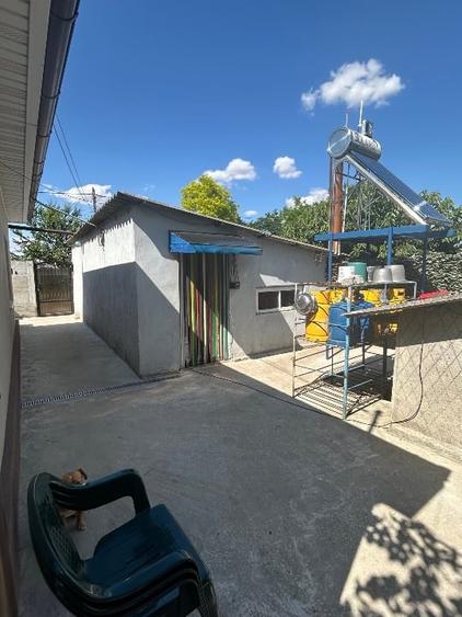 Casă individuală cu 3 camere cu Teren 1064 Mp în Cobadin