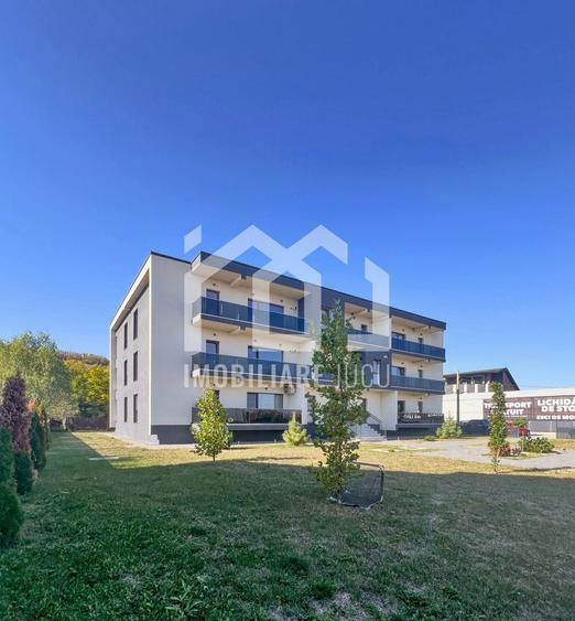 Apartament cu 3 camere semidecomandat în Jucu de Mijloc