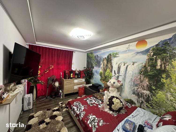 Casă cu 4 camere cu Teren 354 Mp în Târgșoru Vechi
