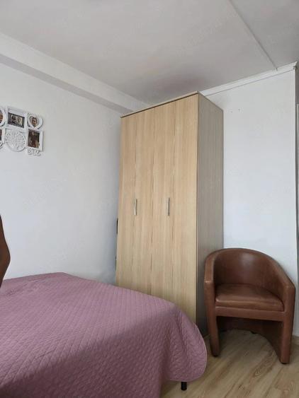 Garsonieră decomandată în UMT