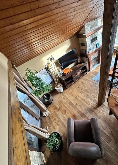 Casă cu 3 camere cu Teren 2500 Mp în Pruni