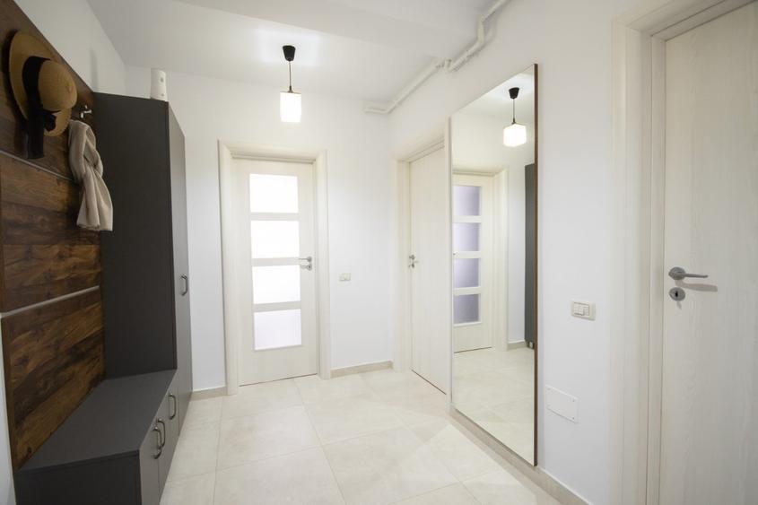 Apartament cu 2 camere decomandat în Fundeni