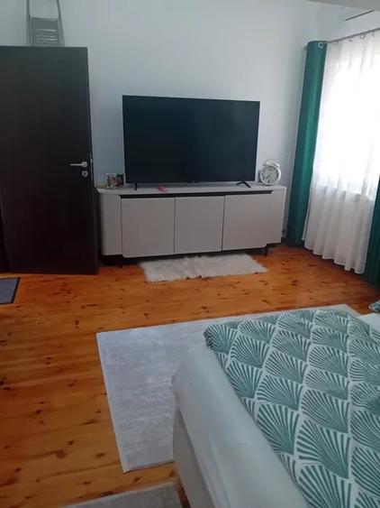 Apartament cu 5 camere decomandat, mobilat în Mănăștur