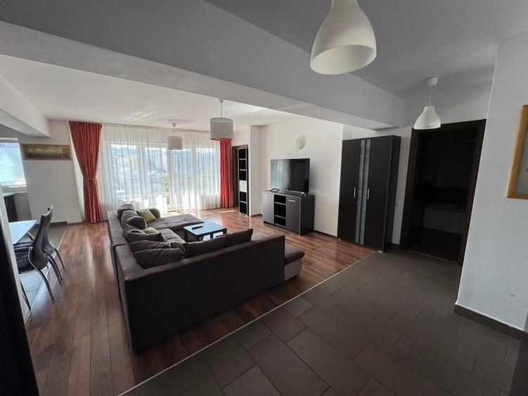 Apartament cu 2 camere semidecomandat, mobilat în Plopilor