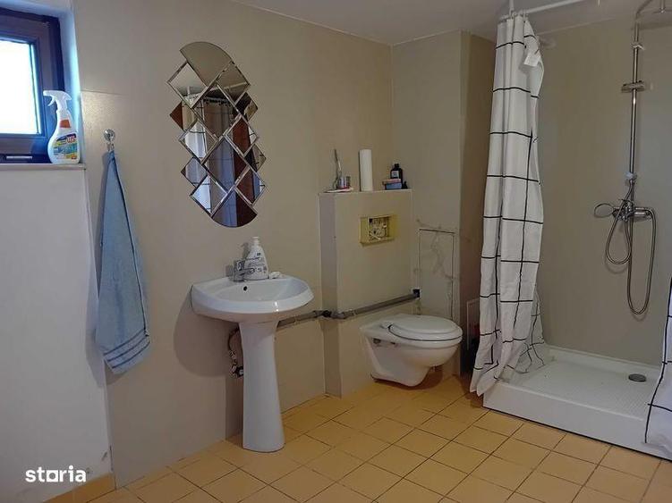 Apartament cu 2 camere, mobilat în Iris