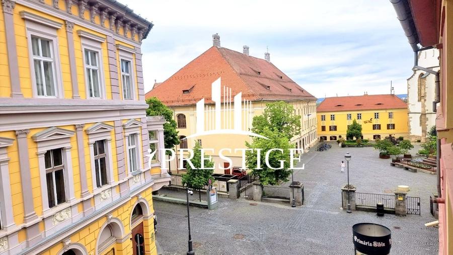 Apartament cu 2 camere decomandat, mobilat în Ultracentral