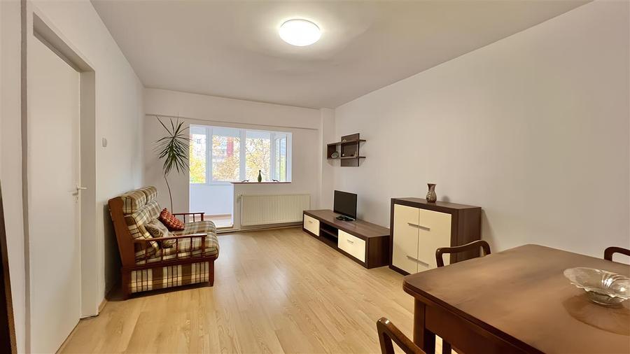 Apartament cu 2 camere decomandat, mobilat în Județean