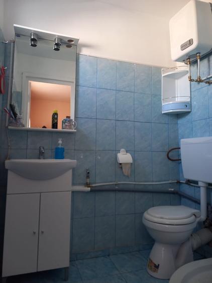 Apartament cu 2 camere în Coman