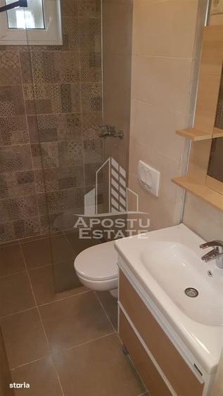 Apartament cu 2 camere, mobilat în P-ța Victoriei