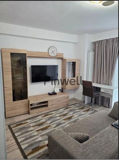 Apartament cu 2 camere semidecomandat, mobilat în Nordului