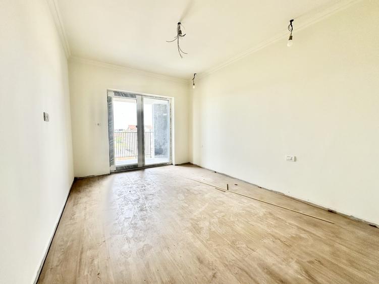 Apartament cu 3 camere decomandat în Giroc