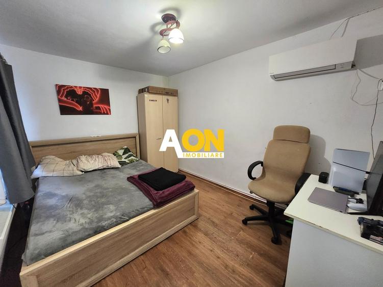 Casă individuală cu 4 camere cu Teren 450 Mp în Periferie