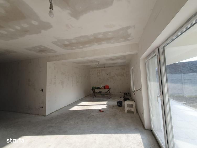 Casă cu 3 camere cu Teren 400 Mp în Becicherecu Mic