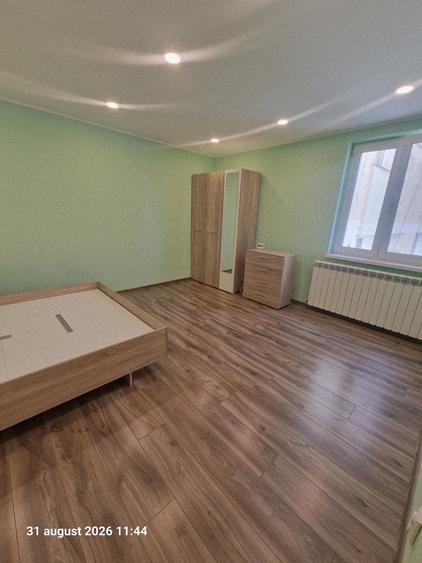 Garsonieră decomandată în Exterior Vest