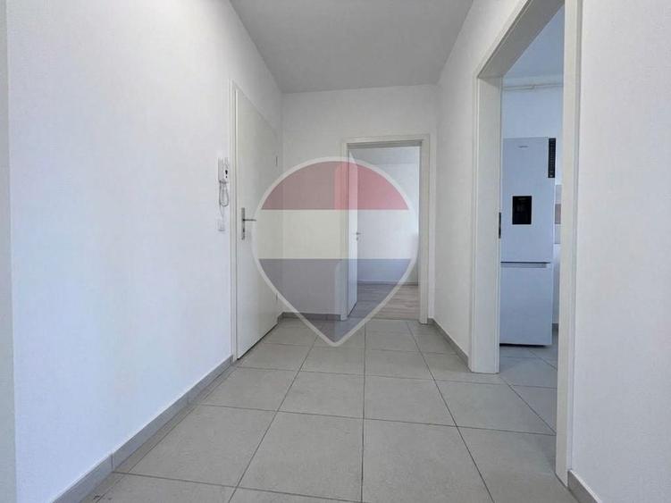 Apartament cu 3 camere decomandat, mobilat în Avantgarden