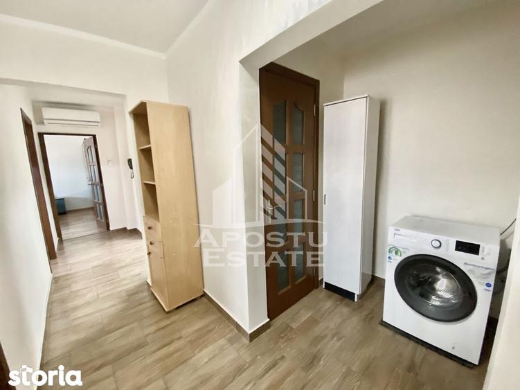 Apartament cu 3 camere, mobilat în Circumvalațiunii