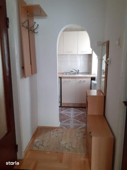 Apartament cu 3 camere decomandat, mobilat în Grigorescu