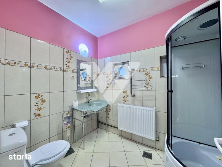 Casă cu 5 camere cu Teren 820 Mp în Șura Mică