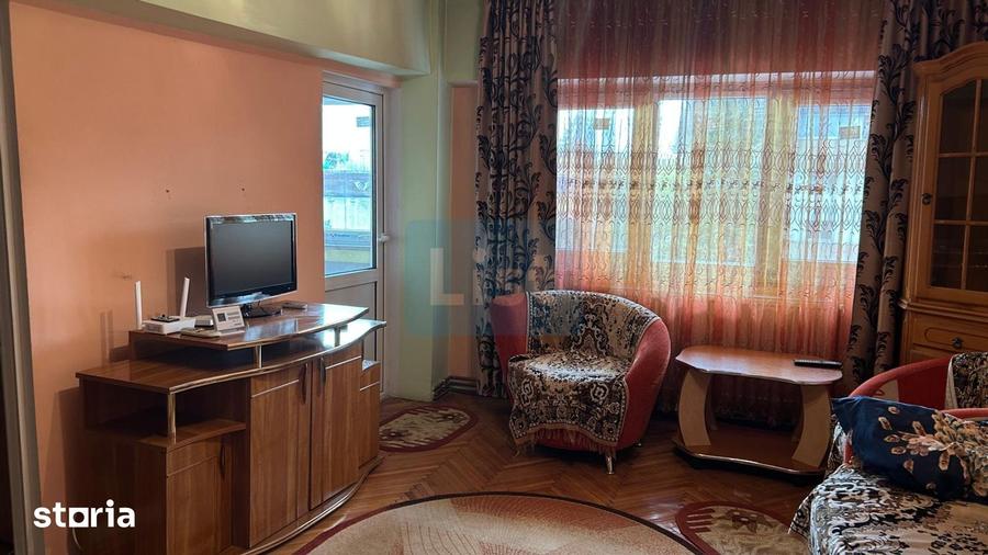 Apartament cu 4 camere decomandat în Ultracentral