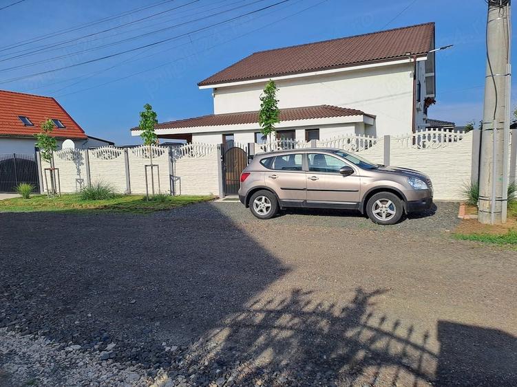 Casă cu 3 camere cu Teren 272 Mp în Sânandrei