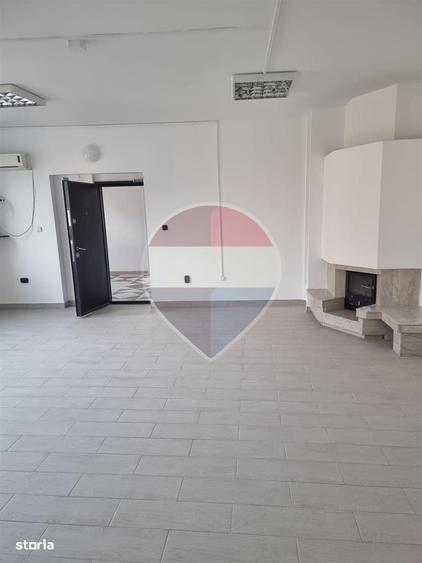 Casă cu 4 camere în Zorilor