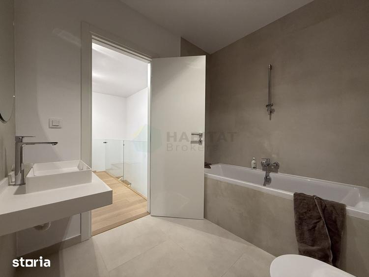 Casă cu 3 camere cu Teren 160 Mp în Tunari