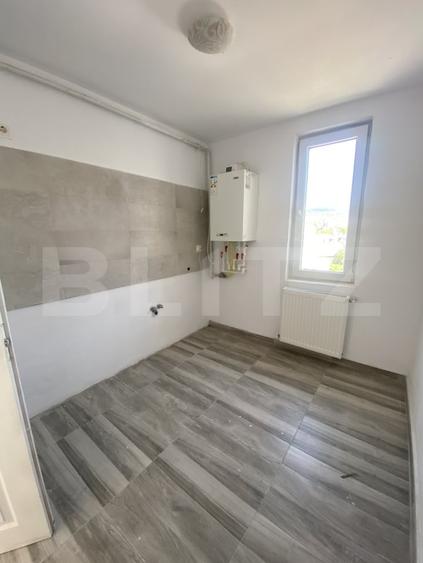 Apartament de vânzare, 2 camere, etaj intermediar, zona Decebal - 3