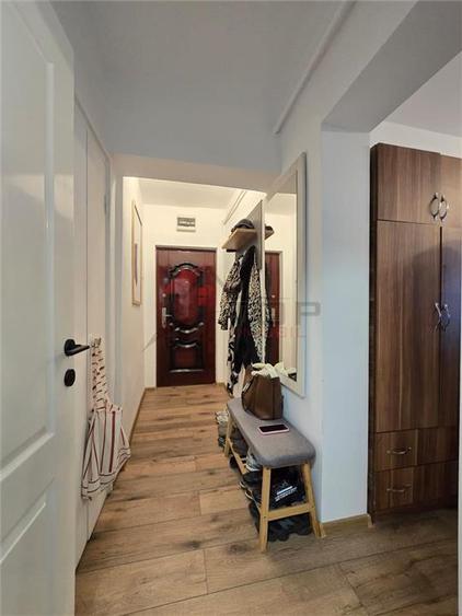 Apartament cu 2 camere semidecomandat în Dacia