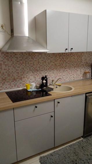 Casă cu 4 camere cu Teren 150 Mp în Central