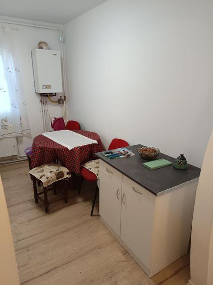 Apartament de inchiriat - 4