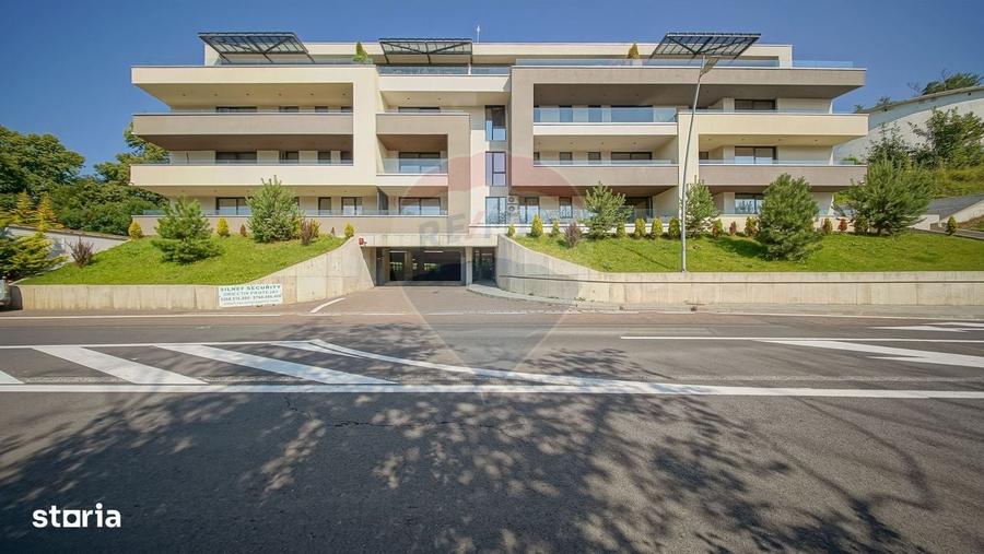 Apartament cu 3 camere în Drumul Poienii