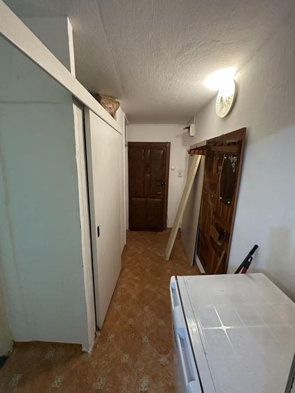 Garsonieră decomandată în Aradului