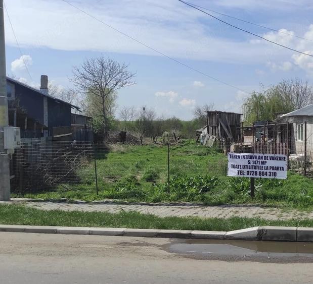 Teren de 1471 mp, în Central