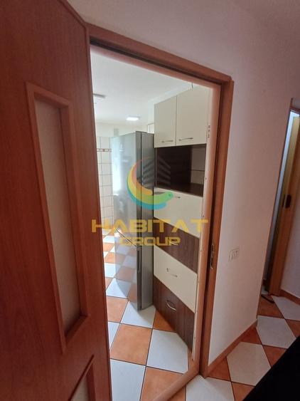 Apartament cu 3 camere decomandat, mobilat în Brâncoveanu