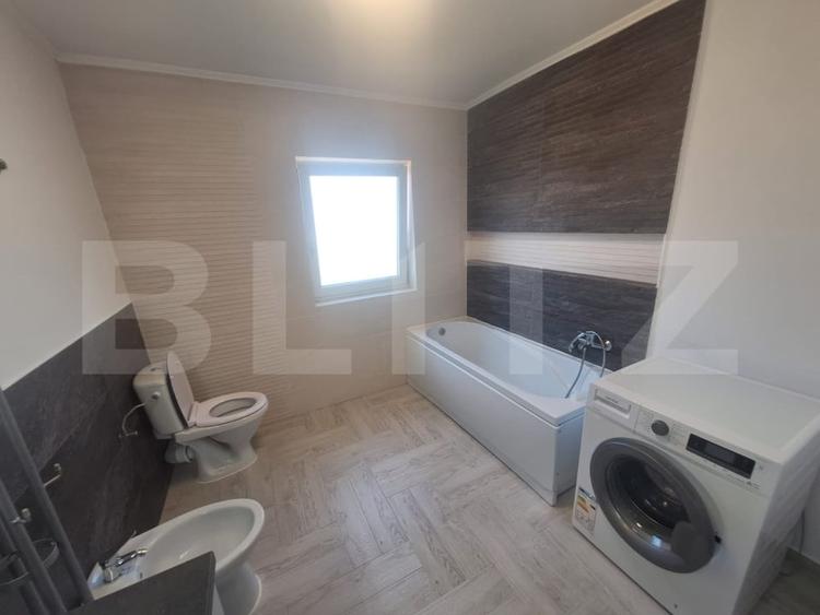 Duplex cu 4 camere cu Canalizare în Unirea