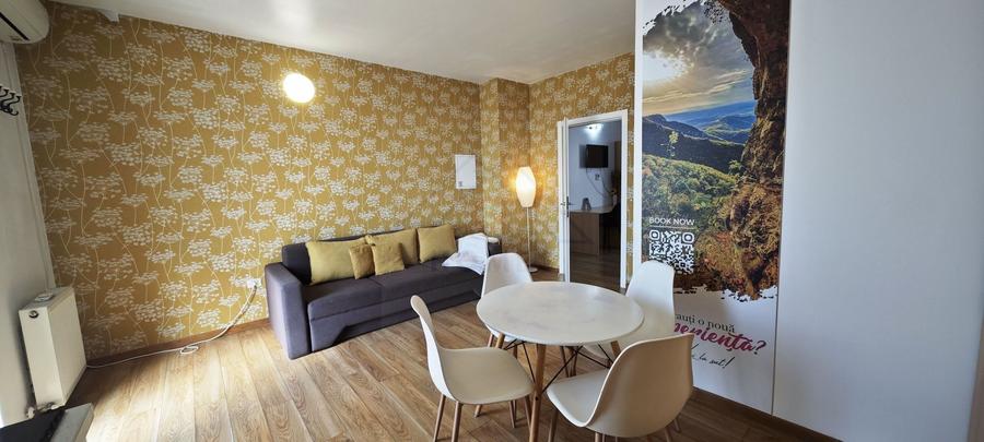 Apartament cu 2 camere nedecomandat, mobilat în Complex Studențesc