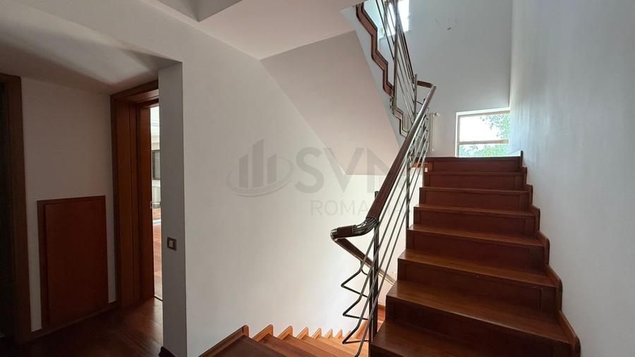 Casă individuală cu 6 camere cu Piscina în Corbeanca