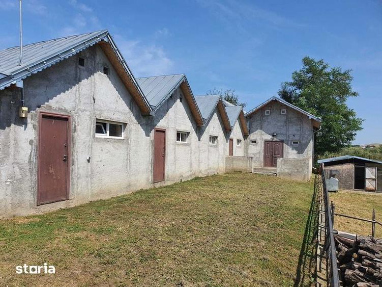 Casă cu 4 camere cu Teren 107 Mp în Dumești