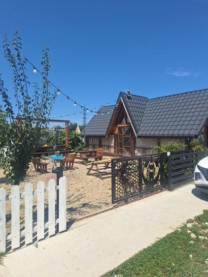 Casă individuală cu 4 camere cu Teren 402 Mp în Ișalnița