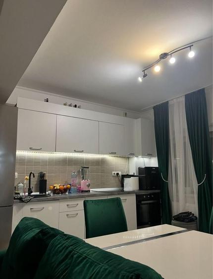 Apartament cu 3 camere în Spitalul Județean