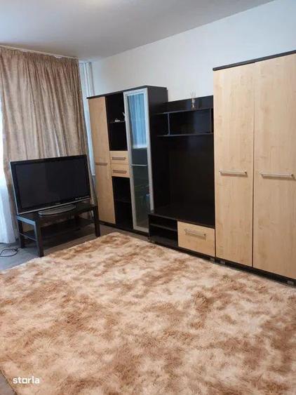 Apartament cu 2 camere semidecomandat, mobilat în Titan